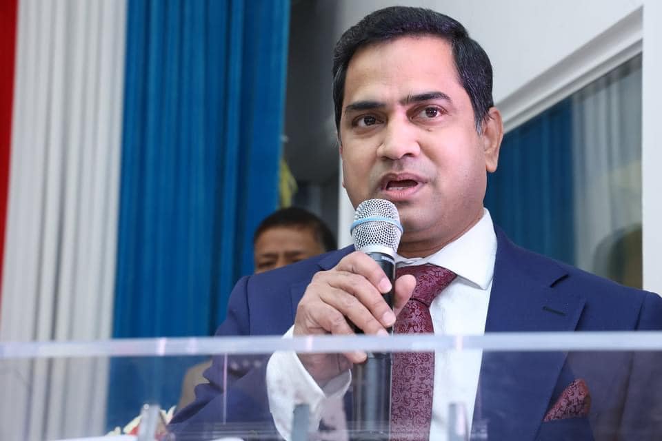পলাতকরা ষড়যন্ত্র করছে, গণতন্ত্র রক্ষায় ঐক্যবদ্ধ থাকার আহ্বান : মুশফিকুল ফজল