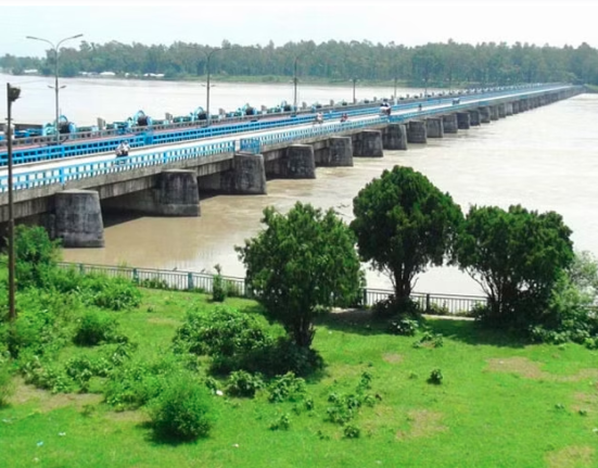 পশ্চিমবঙ্গে, তিস্তায় নতুন তিন প্রকল্প বাংলাদেশে পানি আরো কমার আশঙ্কা