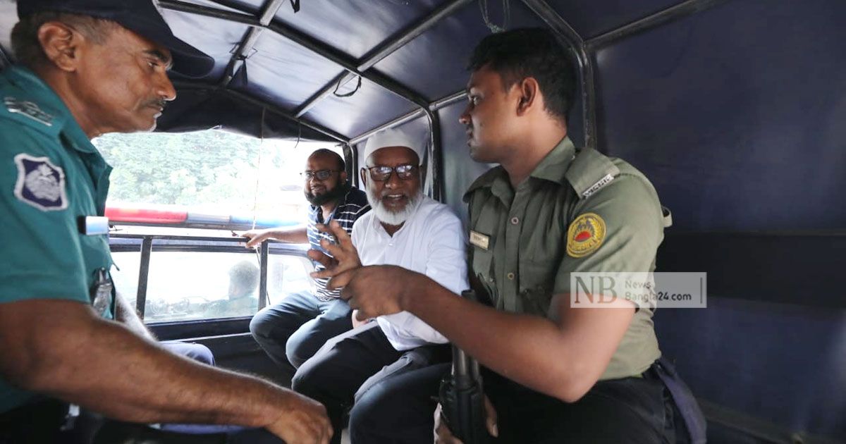 বিক্ষোভ কর্মসূচির অনুমতি নিতে এলে জামায়াতের একটি প্রতিনিধি দলকে আটক করে পুলিশ