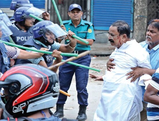 ভিসা নীতিতে গণমাধ্যমও অন্তর্ভুক্ত করা হবে: পিটার হাস