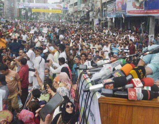 খালেদা জিয়াকে মুক্ত না করলে যে কোনো পরিণতির জন্য তৈরি থাকুন