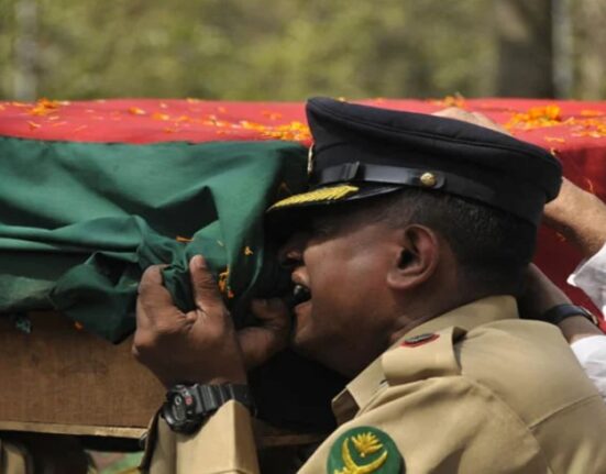 বিডিআর হত্যাকাণ্ড তদন্তে স্বাধীন কমিশন গঠন করে প্রজ্ঞাপন